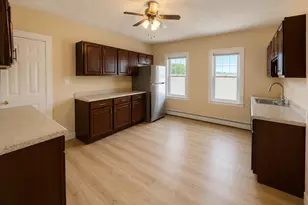 614 Bishop Ave, Bridgeport, CT 06610 - Photo 4