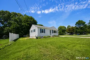 8 Cedar Dr, North Stonington, CT 06359 - Photo 4