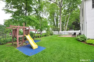 44 Miamis Rd, West Hartford, CT 06117 - Photo 30