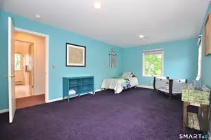 44 Miamis Rd, West Hartford, CT 06117 - Photo 20