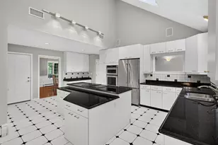 179 Sherwood Dr, Glastonbury, CT 06033 - Photo 12