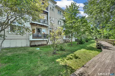 3250 Fairfield Avenue #110, Bridgeport, CT 06605 - Photo 34