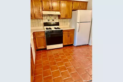 140 Thompson Street #1E, East Haven, CT 06513 - Photo 10
