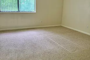 140 Thompson St, East Haven, CT 06513 - Photo 24