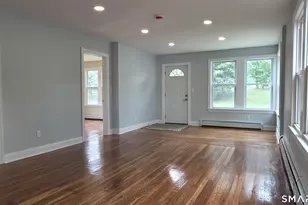 782 Center St, Wallingford, CT 06492 - Photo 8