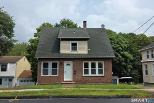 782 Center St, Wallingford, CT 06492 - Photo 1