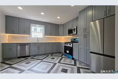 782 Center Street, Wallingford, CT 06492 - Photo 2