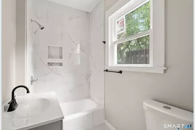 94 Thomas Street, West Haven, CT 06516 - Photo 24