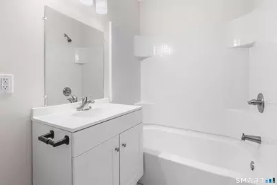 647 Broadview Terrace, Hartford, CT 06106 - Photo 20
