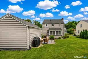 33 Edgemere Ave, West Hartford, CT 06110 - Photo 28