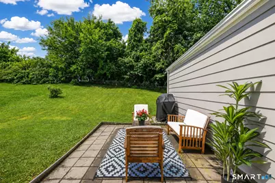 33 Edgemere Avenue, West Hartford, CT 06110 - Photo 22