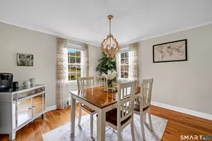 33 Edgemere Ave, West Hartford, CT 06110 - Photo 6