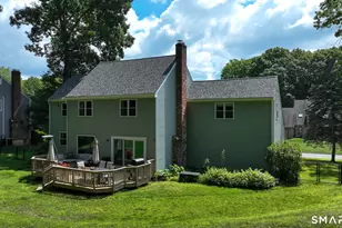 22 Canterbury Ln, Farmington, CT 06085 - Photo 6