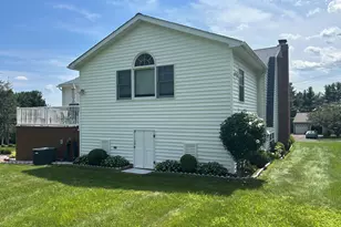 15 Flintlock Rd, North Haven, CT 06473 - Photo 22