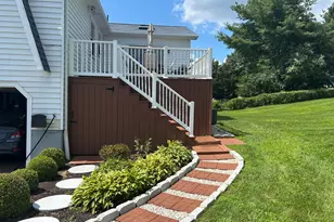 15 Flintlock Rd, North Haven, CT 06473 - Photo 24
