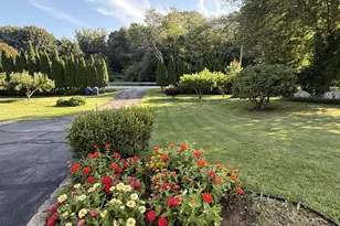 57 Iron St, Ledyard, CT 06339 - Photo 2