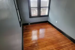 73 Lounsbury St, Waterbury, CT 06706 - Photo 2