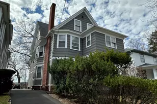 1928 Chapel St, New Haven, CT 06515 - Photo 4