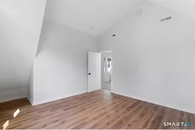 19 Willard St Street #FL 3, New Haven, CT 06515 - Photo 4