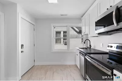 19 Willard St Street #FL 3, New Haven, CT 06515 - Photo 2