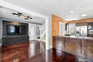 315 Frost Rd, Waterbury, CT 06705 - Photo 12