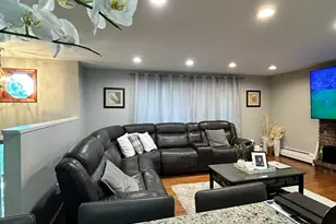 128 Rockwell Rd, Bethel, CT 06801 - Photo 14