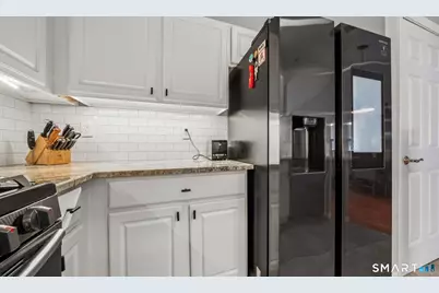 105 Richards Avenue #2502, Norwalk, CT 06854 - Photo 8