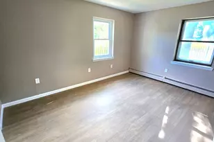 272 Bellevue St, Hartford, CT 06120 - Photo 10