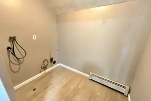 272 Bellevue St, Hartford, CT 06120 - Photo 14