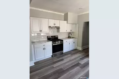 67-69 Westbourne Parkway #3, Hartford, CT 06112 - Photo 2