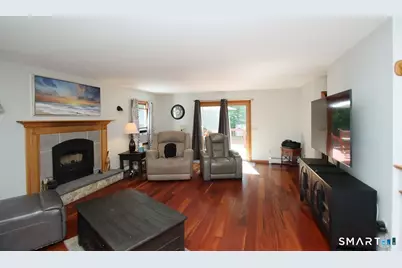 34 Sherry Lane, New Milford, CT 06776 - Photo 4