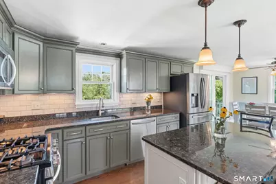 45 Biscayne Boulevard, Old Lyme, CT 06371 - Photo 16