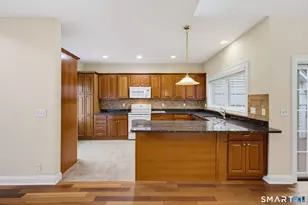 902 Dzen Way, South Windsor, CT 06074 - Photo 10