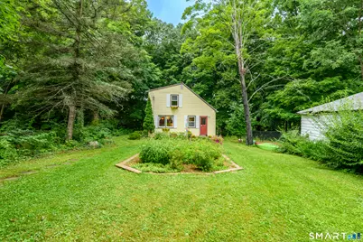 24 Yale Avenue, Middlebury, CT 06762 - Photo 8
