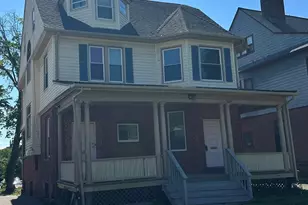 104 Gillett St, Hartford, CT 06105 - Photo 1