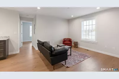 179 Butternut Street #B, Middletown, CT 06457 - Photo 10