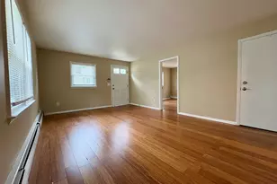 36 7th St, Stamford, CT 06905 - Photo 2