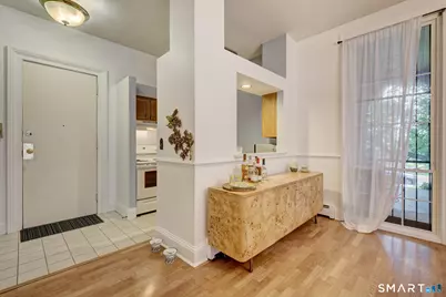 33 Charter Oak Place #2, Hartford, CT 06106 - Photo 12