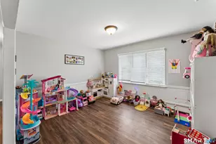 132 Luther Dr, Southbury, CT 06488 - Photo 20