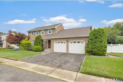 120 Sheffield Drive, Stratford, CT 06614 - Photo 2