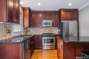 12 W Sussex Pl, Madison, CT 06443 - Photo 6