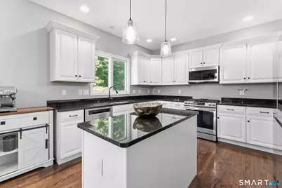 25 Saddle Hill Road, Manchester, CT 06040 - Photo 2