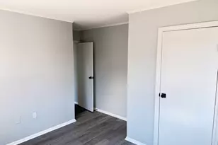17 Enfield St, Hartford, CT 06112 - Photo 16