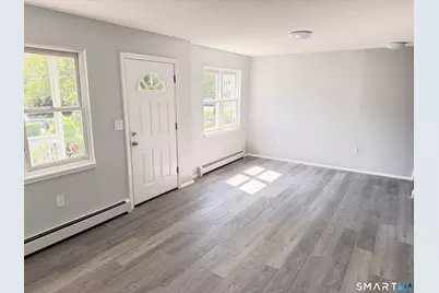 17 Enfield Street #17, Hartford, CT 06112 - Photo 2