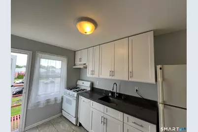 34 Standish Road #4, Stamford, CT 06902 - Photo 4