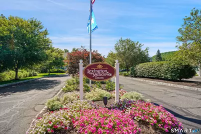 1001 Lexington Boulevard #1001, Bethel, CT 06801 - Photo 2
