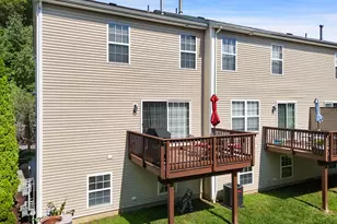 1001 Lexington Blvd, Bethel, CT 06801 - Photo 18