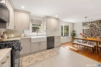 28 Fallon Drive, North Haven, CT 06473 - Photo 6