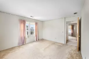 484 First Ave, West Haven, CT 06516 - Photo 8