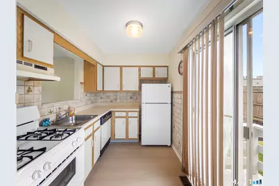 484 First Avenue #14, West Haven, CT 06516 - Photo 14